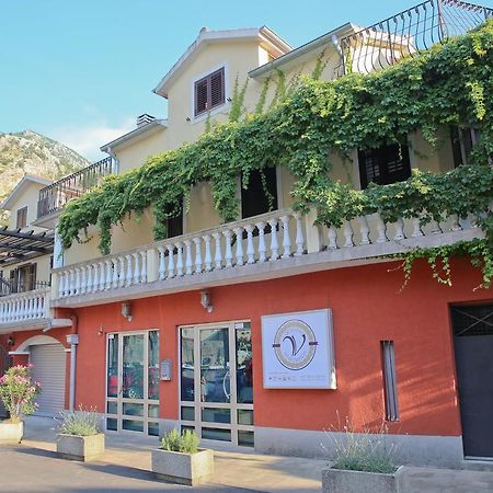 Apartments Qualitas Kotor Exterior photo
