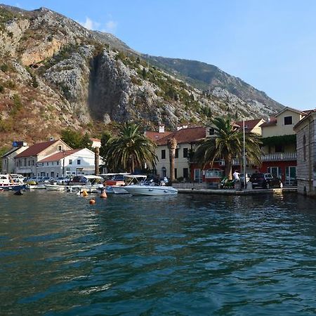 Apartments Qualitas Kotor Exterior photo