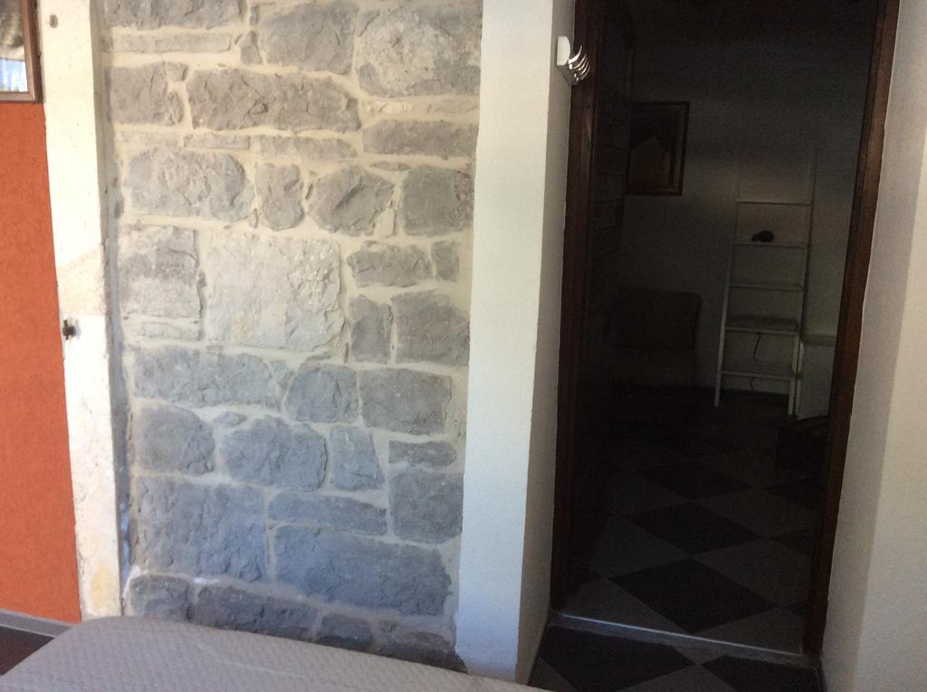 Apartments Qualitas Kotor Exterior photo