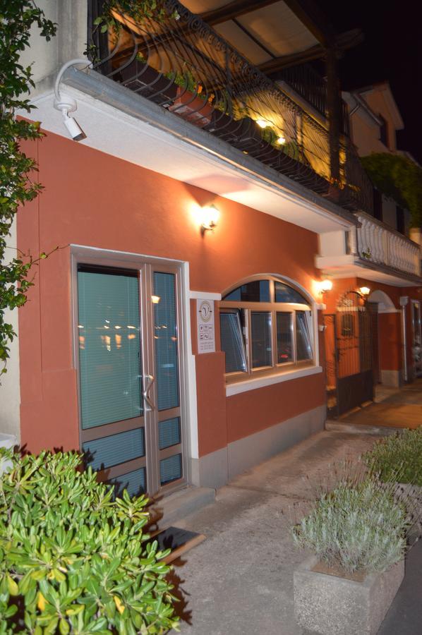 Apartments Qualitas Kotor Exterior photo